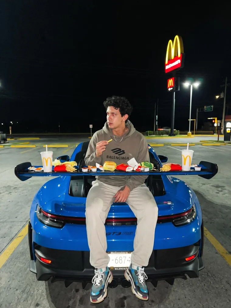 Automotriz · cinemático