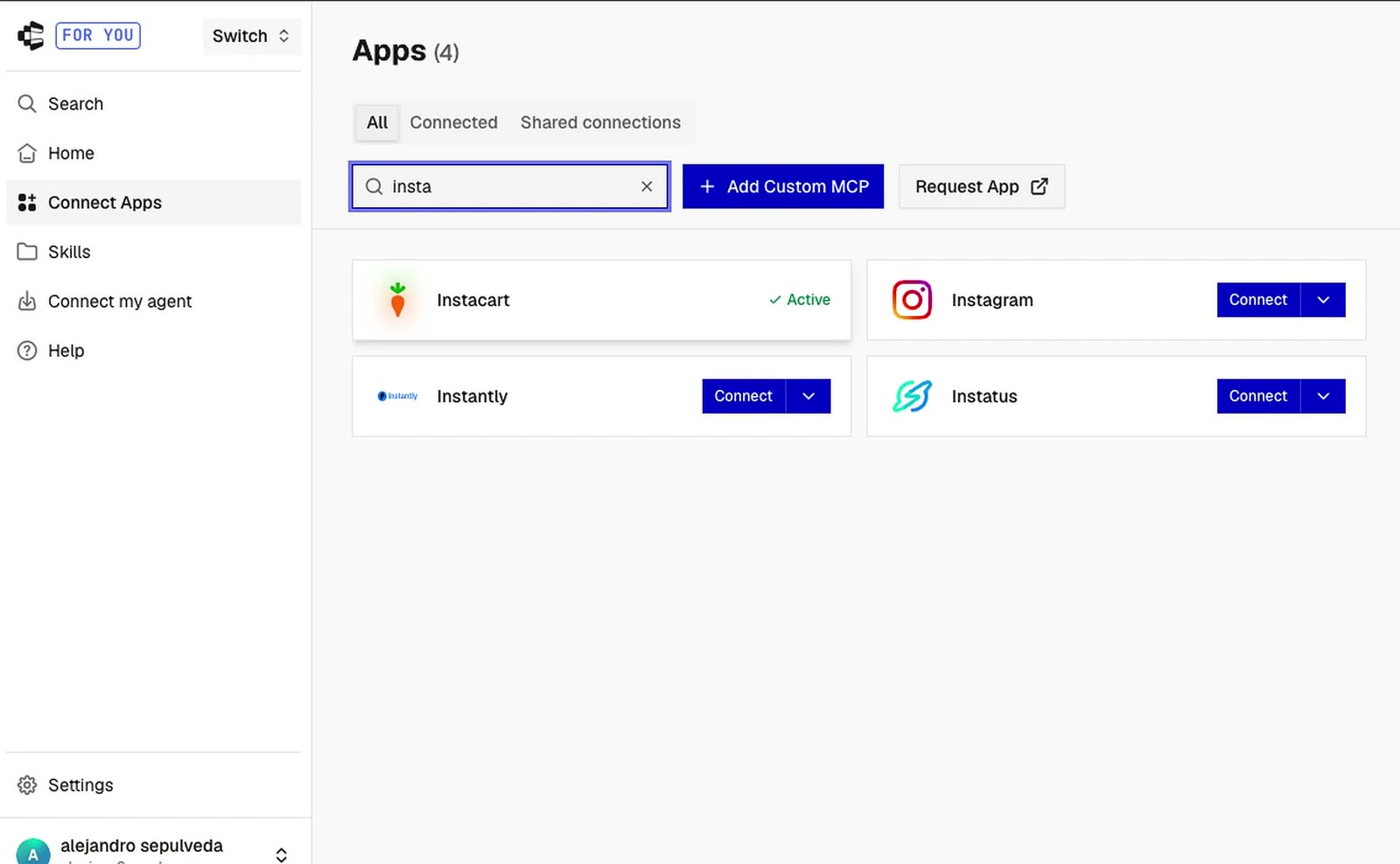 Panel de Composio: Connect Apps en la columna izquierda y el buscador de apps