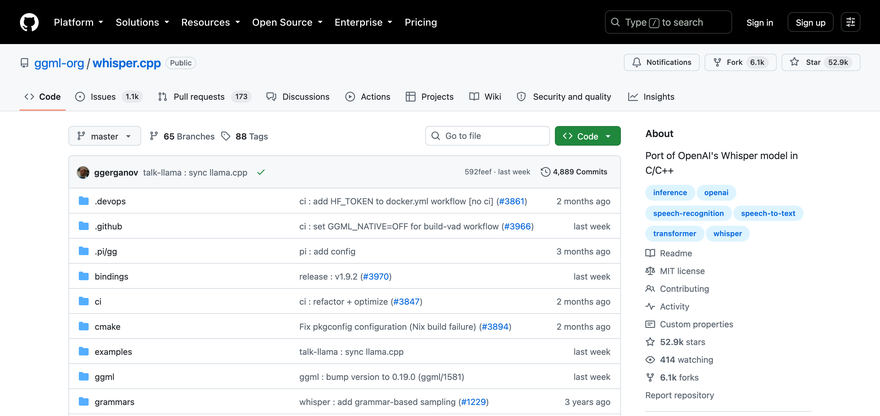 Repositorio ggml-org/whisper.cpp en GitHub con licencia MIT